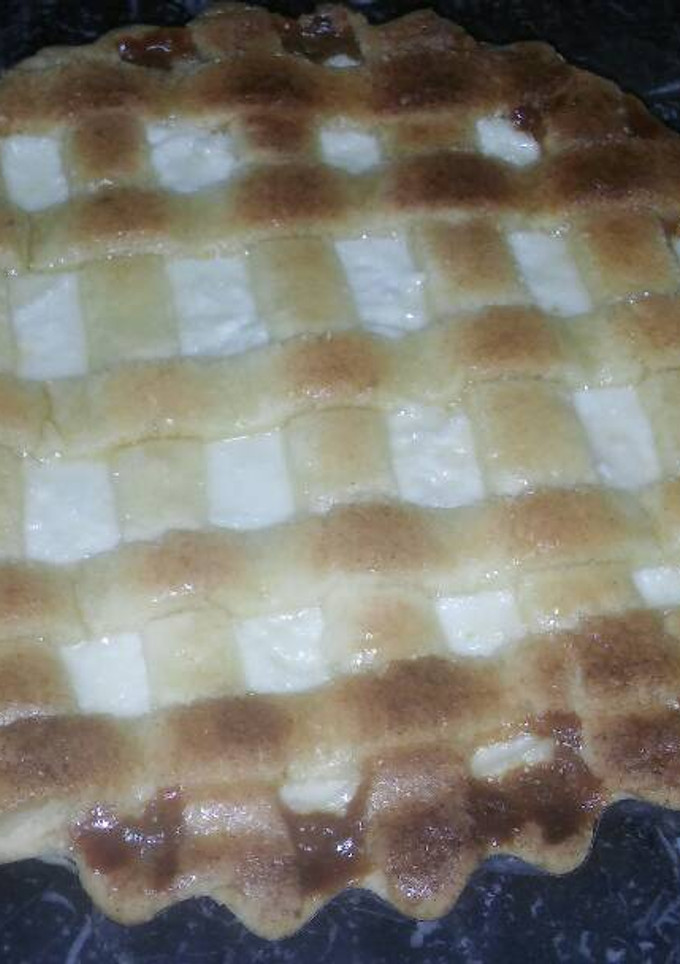 Una foto de Torta de ricota y dulce de leche