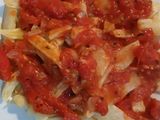 Batatas fritas com tomatada