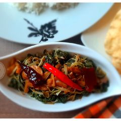 A picture of Chinese Stir fried Ji Mao Cai or Chicken Feather Green (Saag).