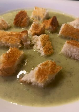 Brokkoli krémleves Danci módra recept fotója