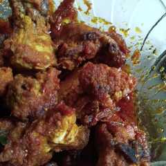 Ayam goreng bumbu merah #bikinramadanberkesan #menuramadan রেসিপির প্রধান ছবি