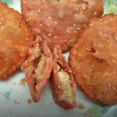 Mava stuffed Beet Puri A picture of Mava stuffed Beet Puri.