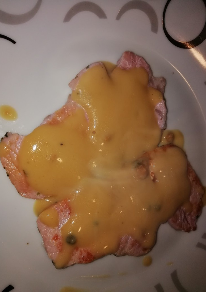 Una foto de Lomo a la pimienta 😋