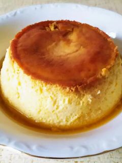 Una foto de Flan de huevo casero
