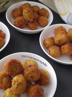 Una foto de Aceitunas fritas
