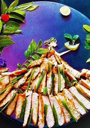 A picture of Chicken tandori.