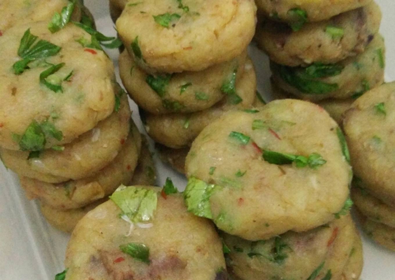 Perkedel kentang bumbu rendang