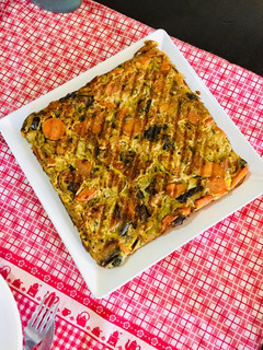 Una foto de Tortilla de verduras