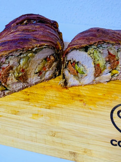 Savanyú káposztás-cukkinis zsebes tarja recept fotója