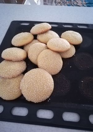 عکسی از دستور کلوچه کنجدی نرم قنادی