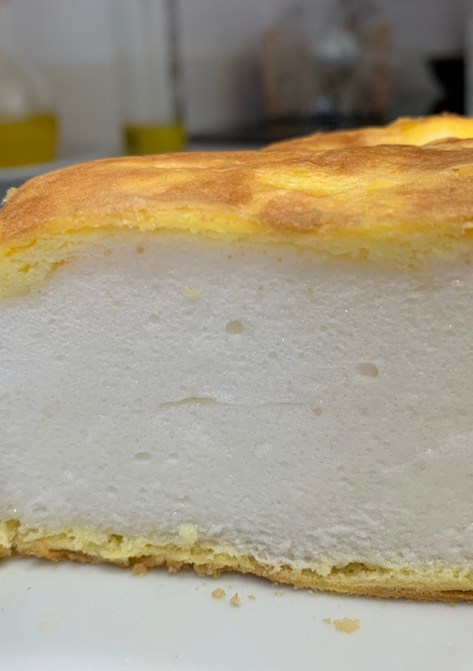 Una foto de Pastel de merengue saludable a la sartén