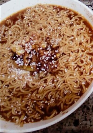 صورة لوصفة اندومي على طريقتي