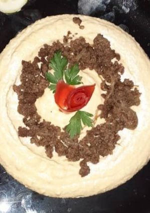 Una foto de Hummus especial