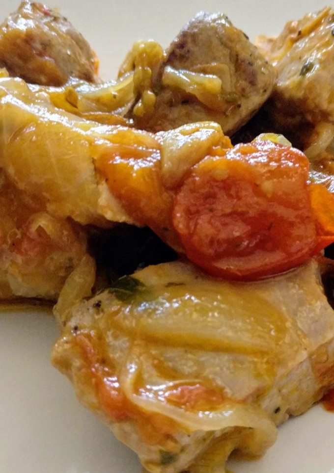 Una foto de Ensalada de atún con vinagreta de cherries
