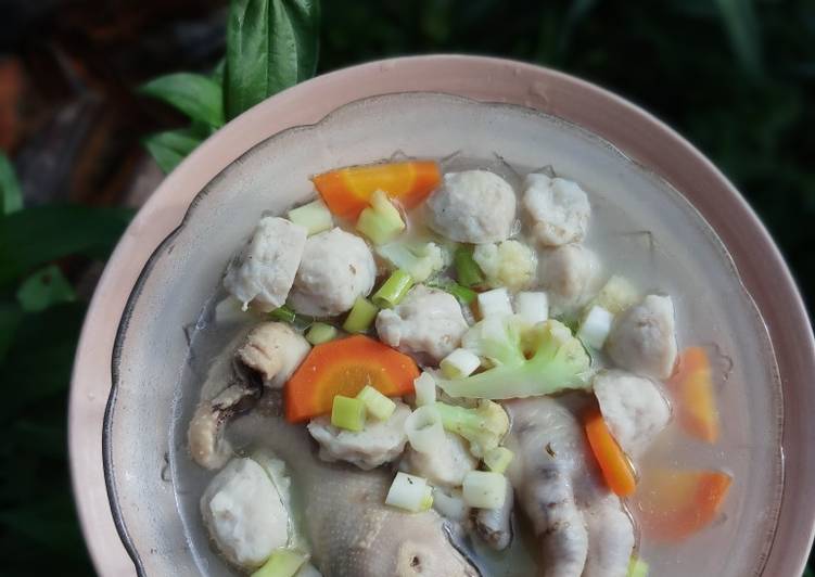 Sop Bakso kaldu Totole