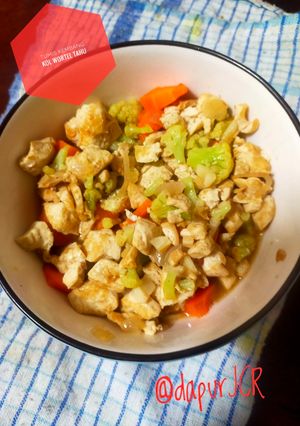 Foto resep Tumis Kembang Kol Wortel Tahu