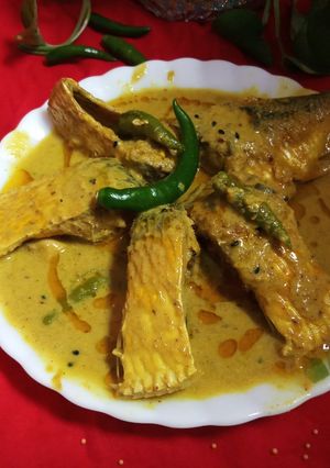 সর্ষে ইলিশ(Shorshe Ilish recipe in Bengali) রেসিপির প্রধান ছবি