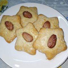 A picture of Crisp Sand Stars.