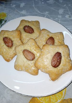 A picture of Crisp Sand Stars.