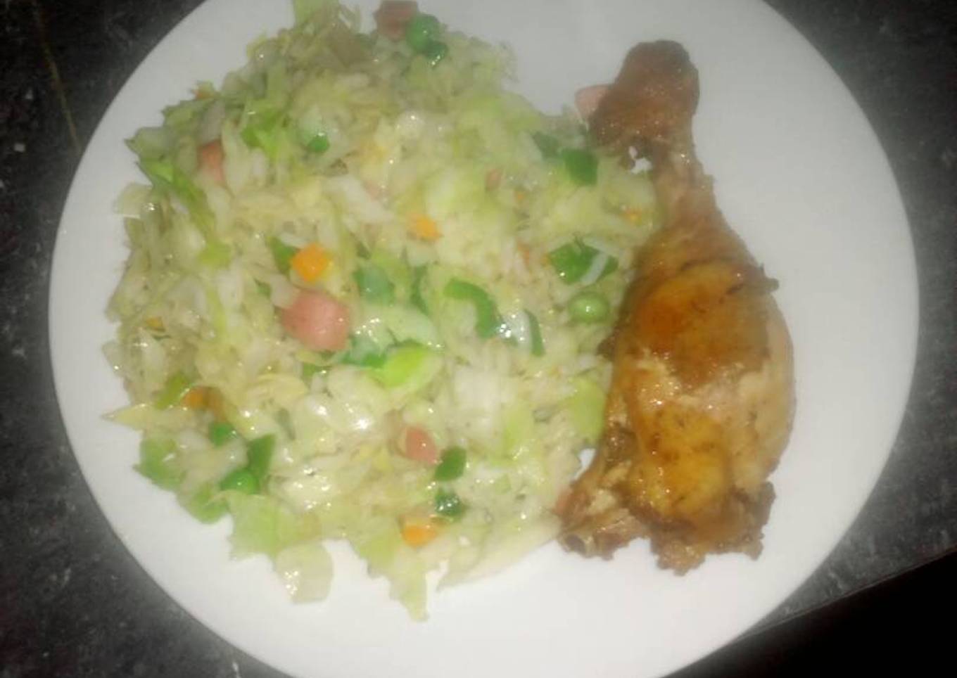 Rice,Cabbage with grilled chicken