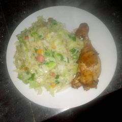 Rice,Cabbage with grilled chicken A picture of Rice,Cabbage with grilled chicken.