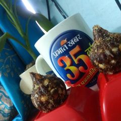 A picture of Modak.
