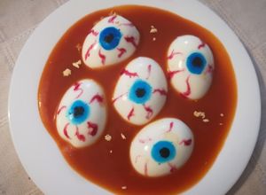 Foto principal de Ojos de zombie de Halloween