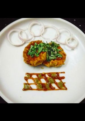 सफेद चने और पनीर की टिक्की रेसिपी मुख्य फोटो