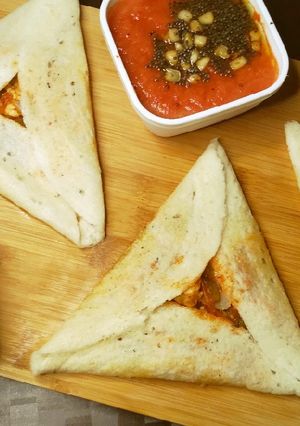 A picture of Paneer chilli dosa.