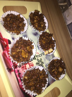 A picture of Chocolate crunchies.