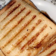 A picture of Malai sandwich.
