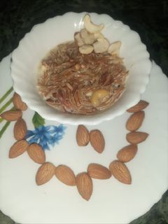सेवई खीर (sewai kheer recipe in Hindi) रेसिपी मुख्य फोटो