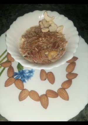 सेवई खीर (sewai kheer recipe in Hindi) रेसिपी मुख्य फोटो