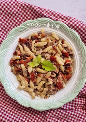 Foto di Cavatelli fatti in casa con tonno & Co