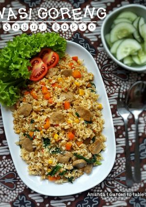 Foto resep Nasi Goreng Sayur Bakso