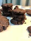 Smashed fudgy cookies
