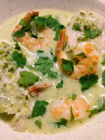 Easy Steps to Prepare Seafood with homemade green curry the So Delicious Perfect