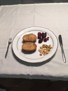Una foto de Torrijas de leche con vino dulce