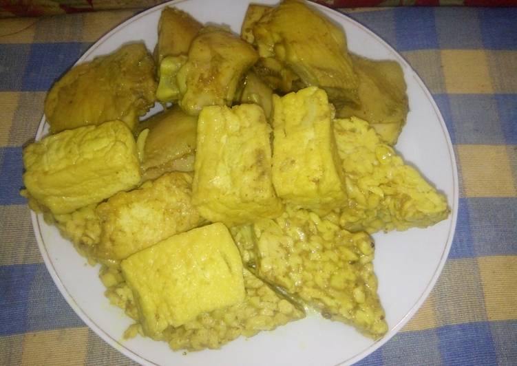 Ayam tempe tahu ungkep