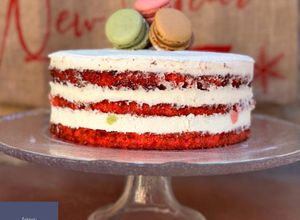 Foto principal de Tarta Red Velvet con ganache de chocolate blanco