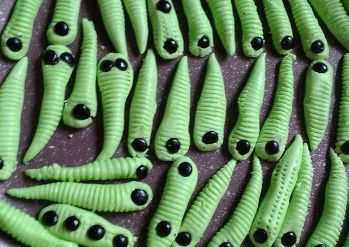 Caterpillar Cookies pakai Teflon (Kukis Ulat Daun Pisang)