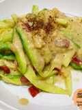 Light Zucchini Carbonara