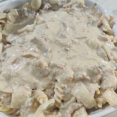 A picture of Tuna, Mushroom, and Blue Cheese Pasta.