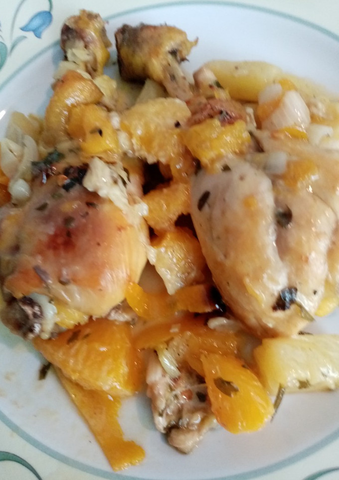 Una foto de Pollo tropical cocinado en bolsa