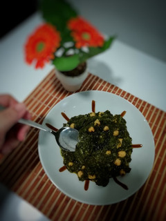 Una foto de Espinacas con garbanzos especiados