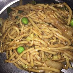A picture of Chowmin.