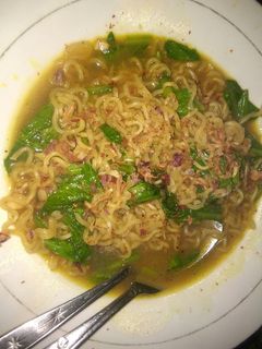 Foto resep Mie praktis dan sedap