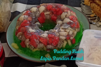 Anti Ribet, Buat Pudding Buah Lapis Pandan Lumut ala Didi Bahan Sederhana