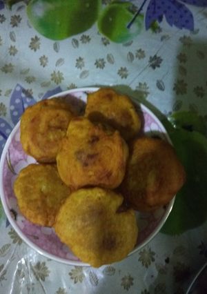 A picture of Aloo chop.