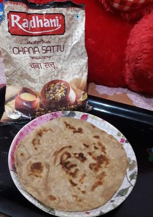 A picture of Sattu paratha.